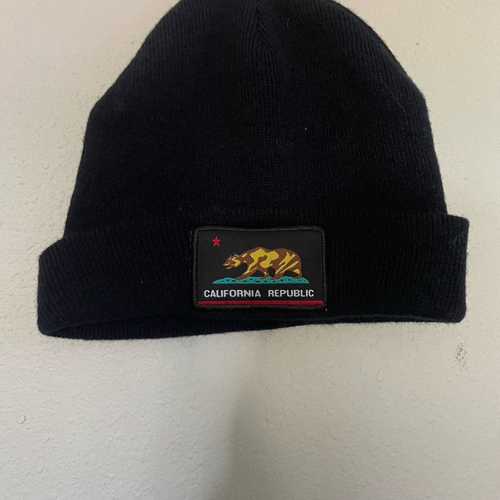 California republic beanie